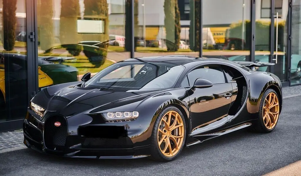 Hypercars & supercars
